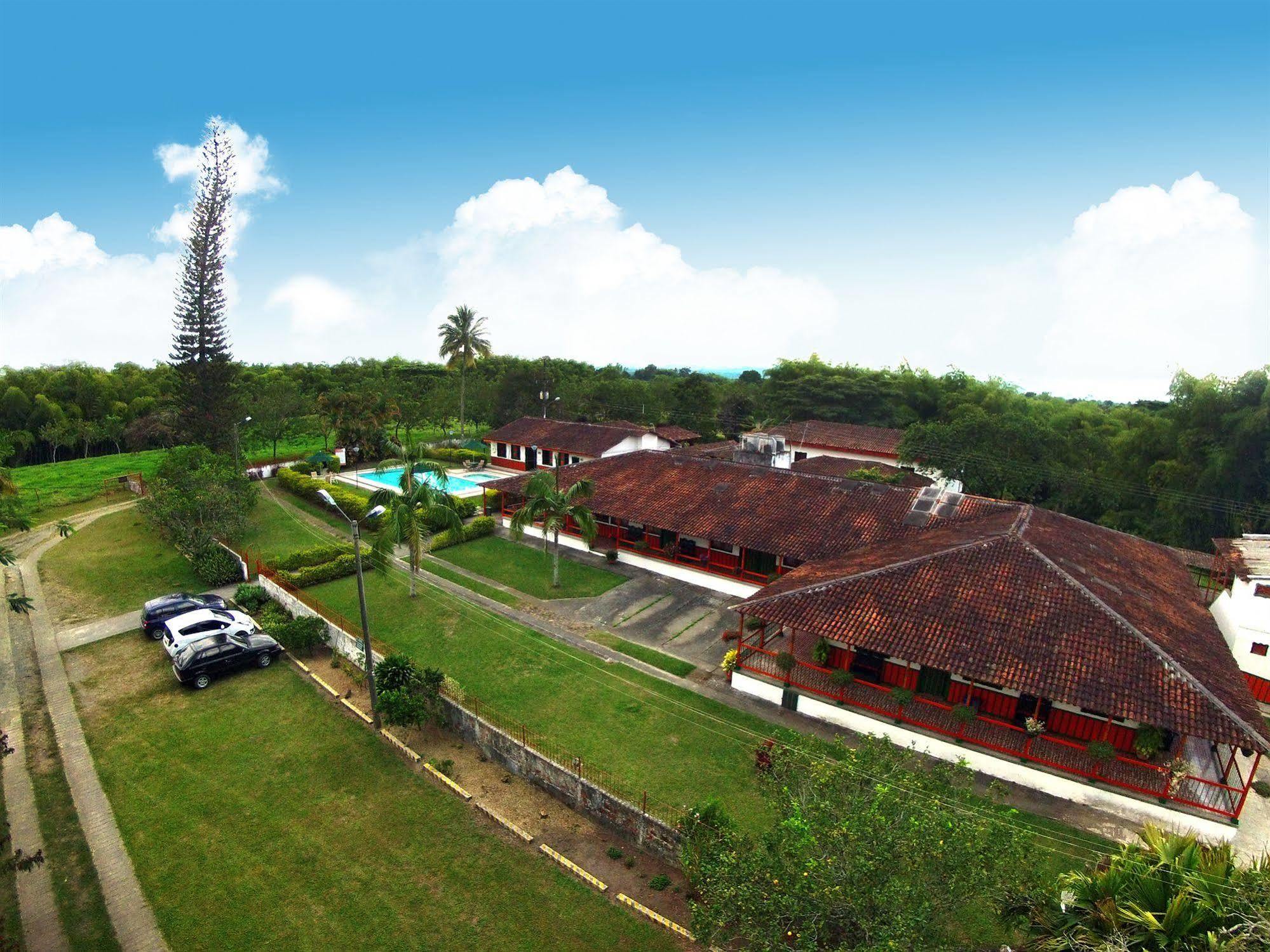 Hotel Campestre La Floresta Armenia  Exterior photo